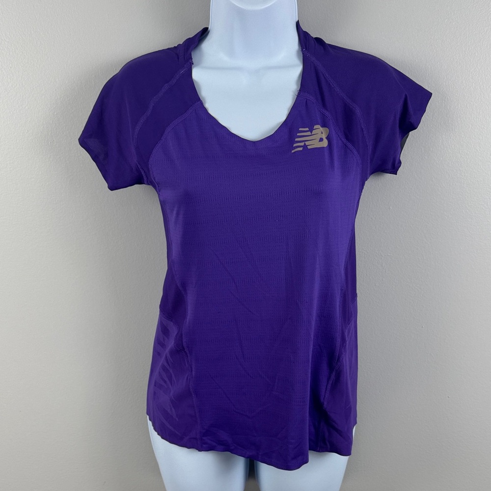 ✨3/$25✨ New Balance Women's Vivid Purple Short Sleeve Tee - XS